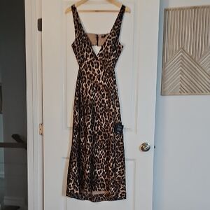 Lulu's Leopard Print Midi Dress